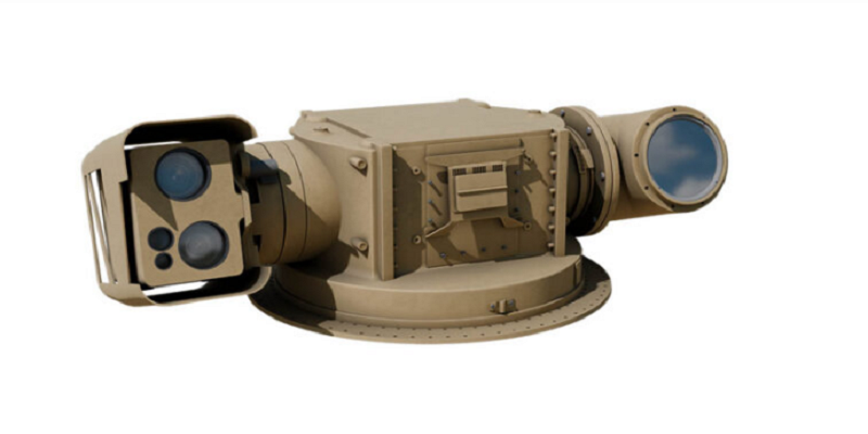 رأس النظام مع مناظر لمعدات المراقبة يسار والبصريات الخاصة بالليزر الفعال يمين